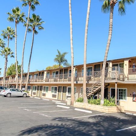 Hyland Inn Near Legoland Carlsbad Exterior foto